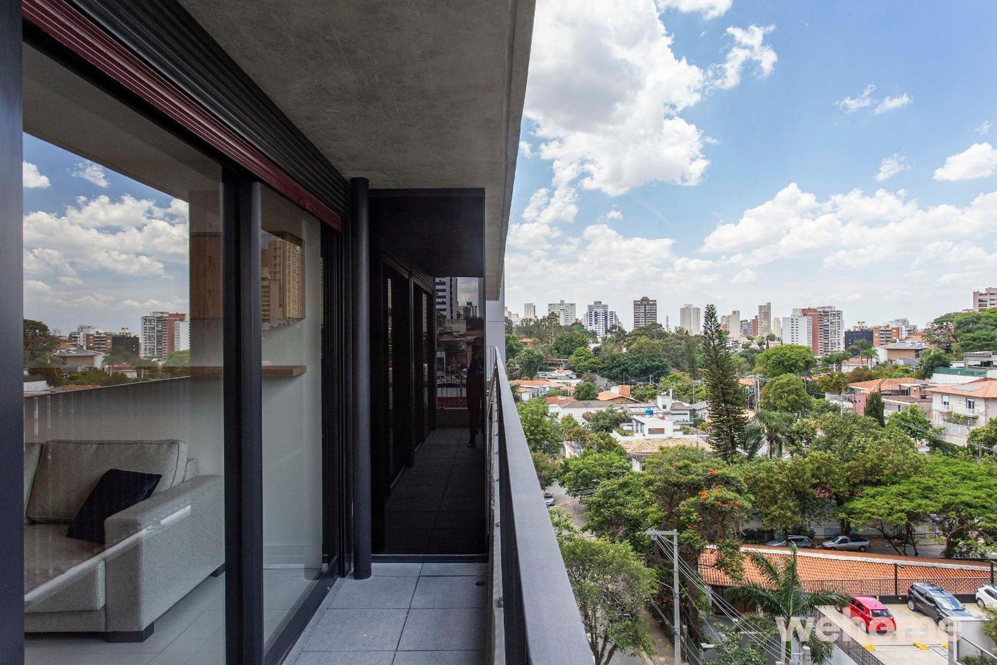 Apartamento Bandeira Madalena *